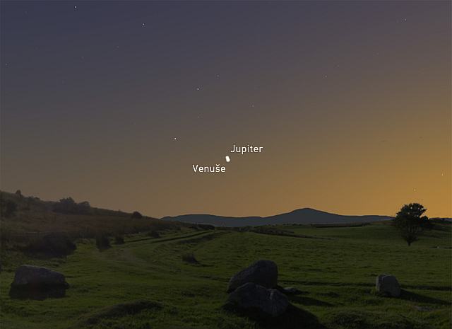 Venuše a Jupiter