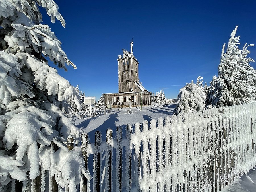 Meteorologická stanice
