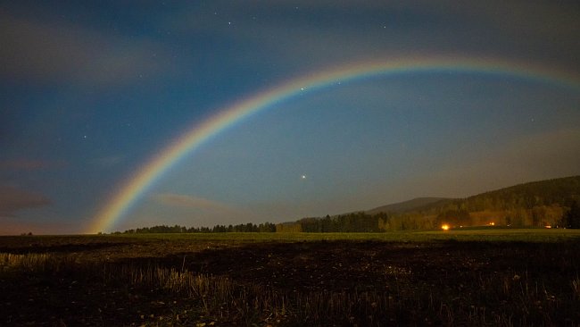 Noční duha