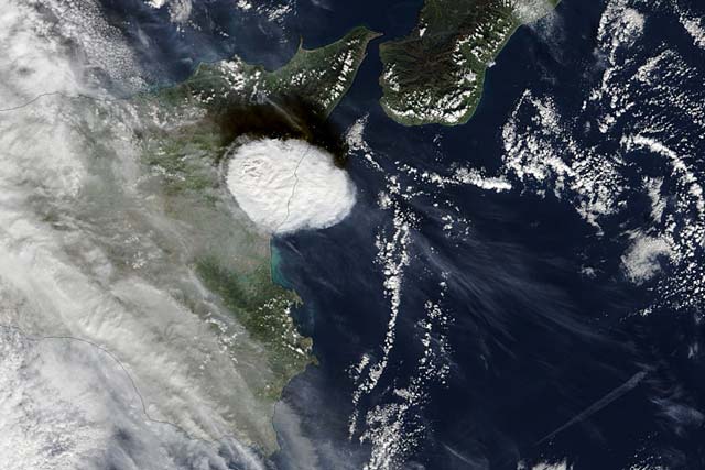 Etna - satelitní snímek