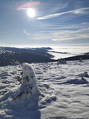 Hory nad nízkou oblačností