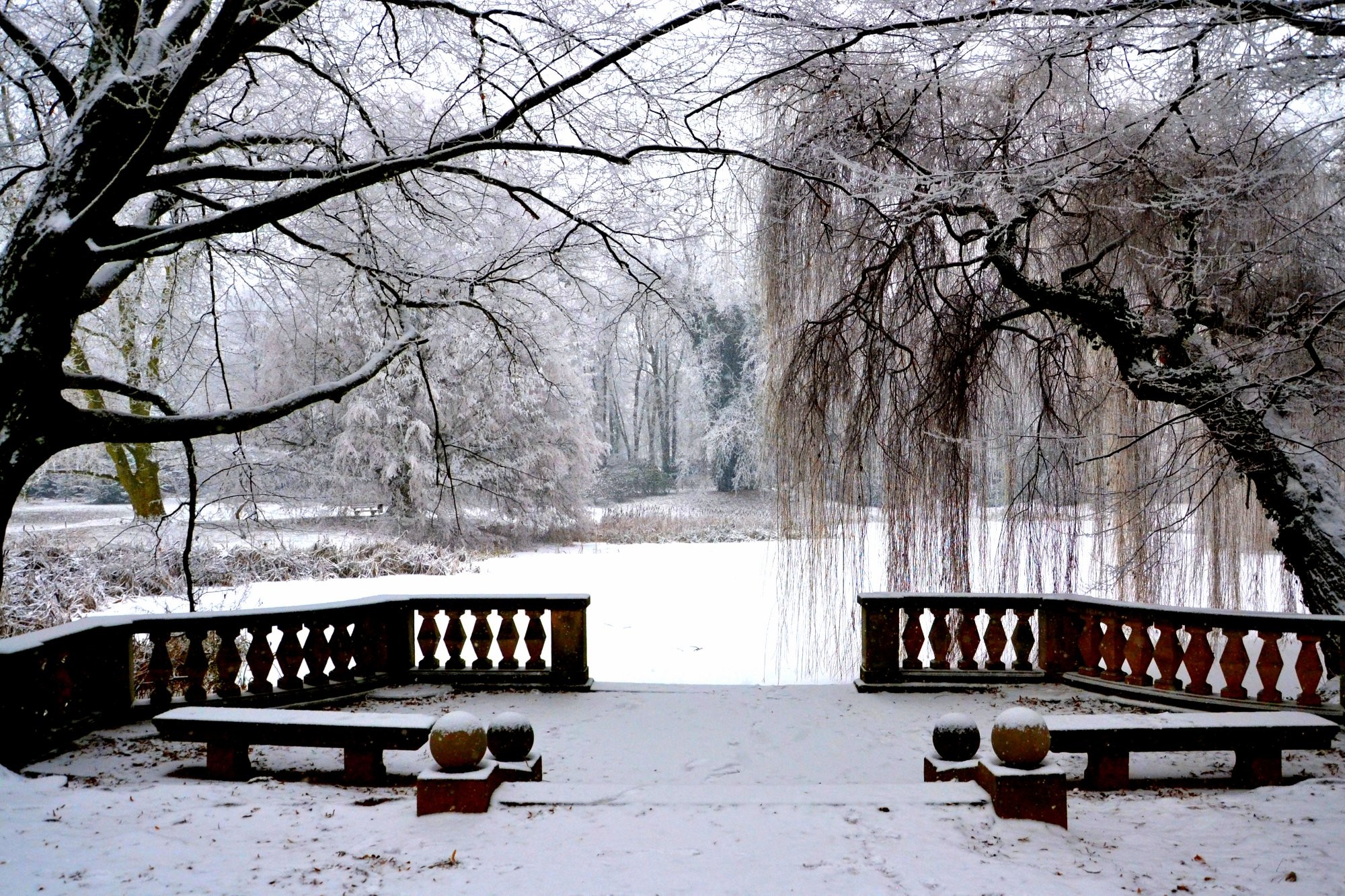 Ojíněná zámecká zahrada