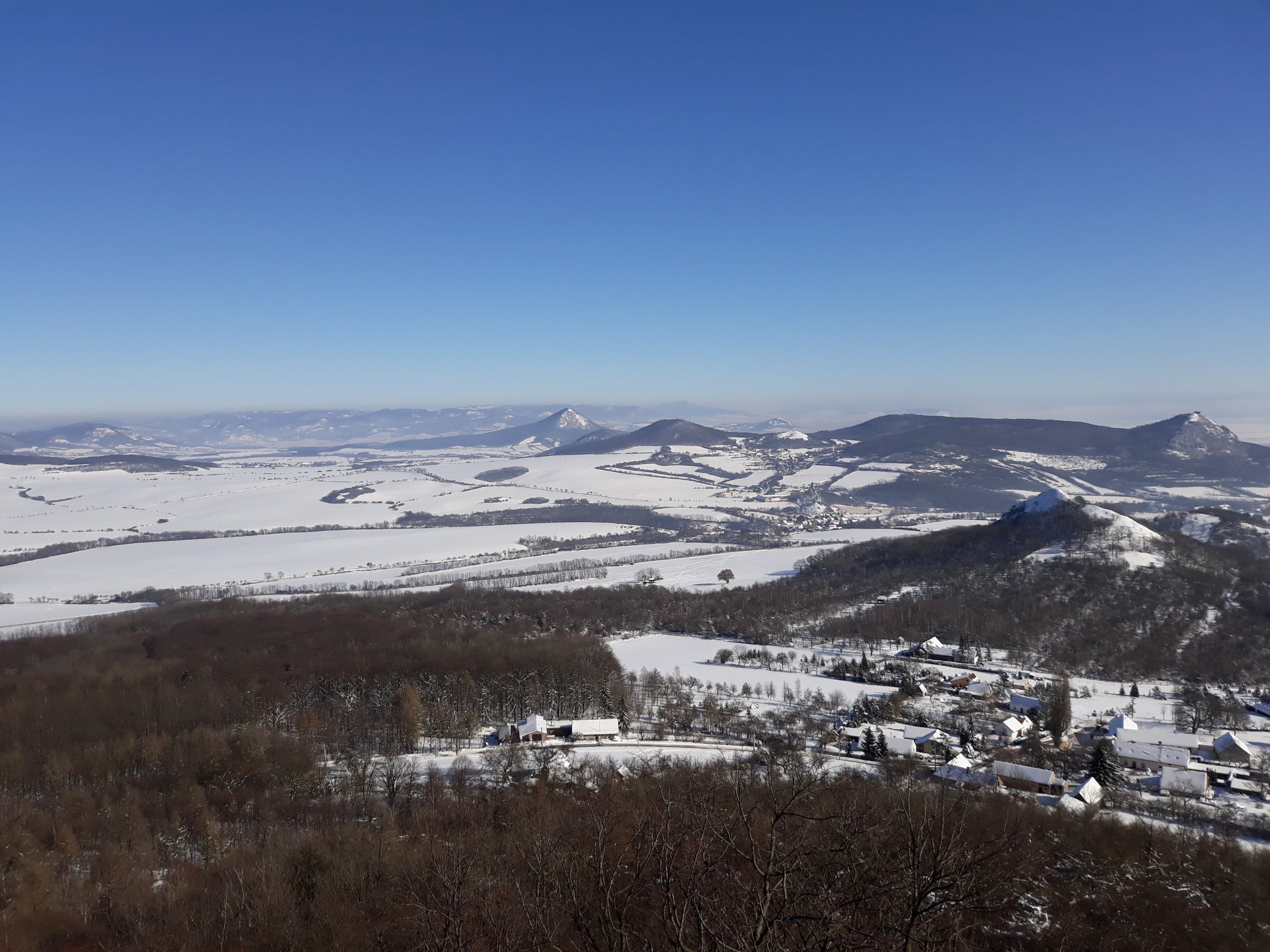 Zima České středohoří