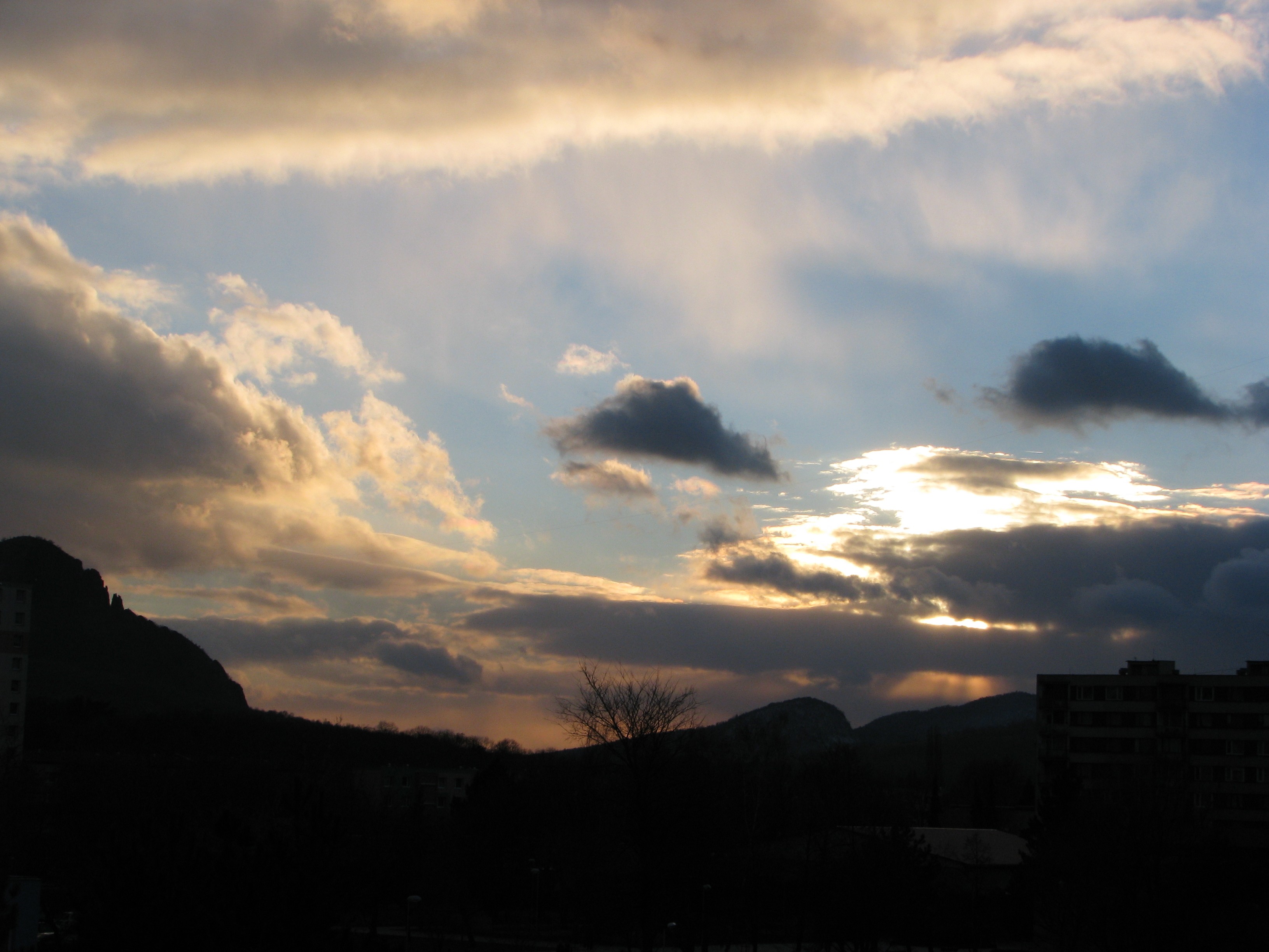 Lednový západ Slunce