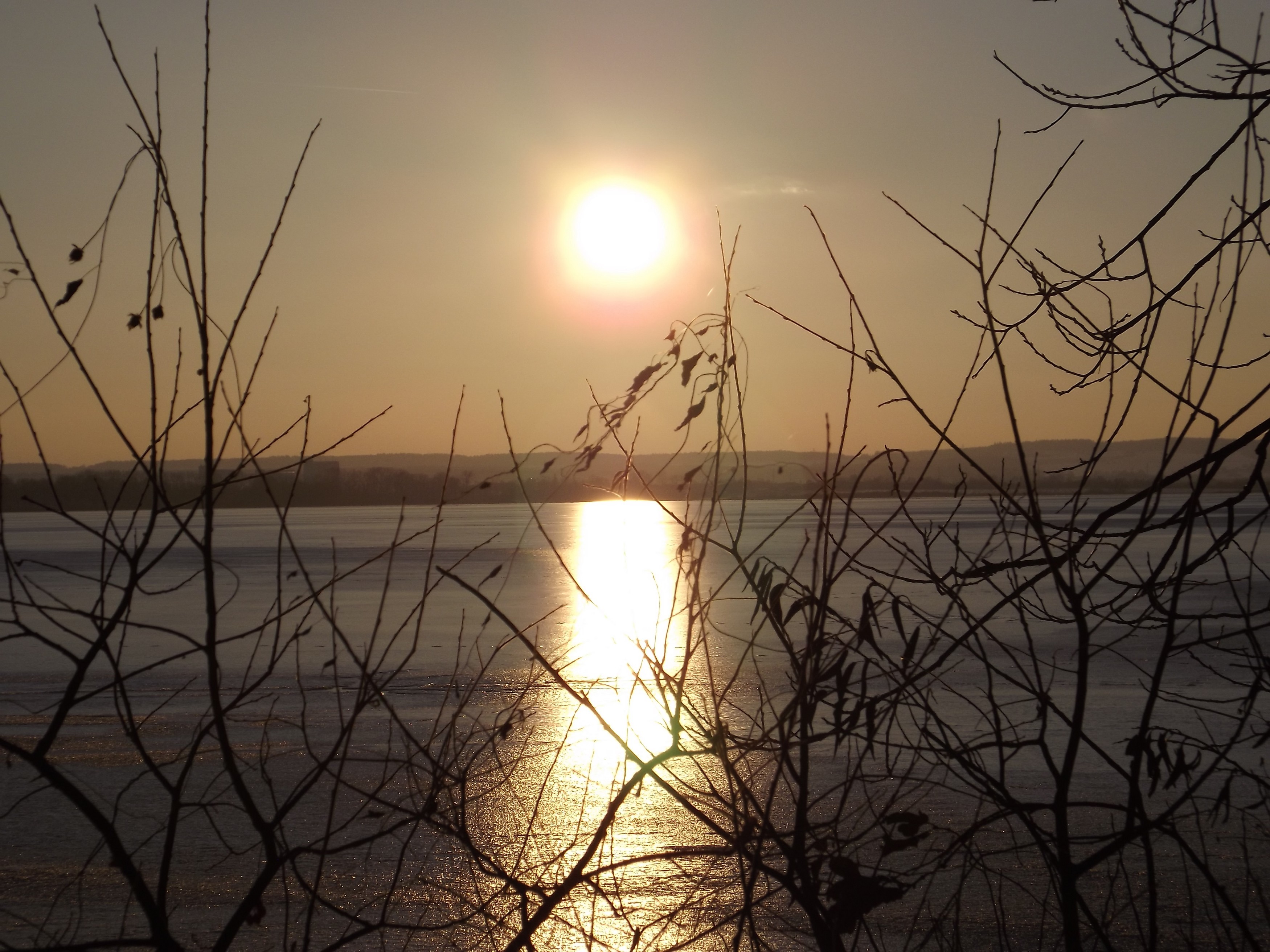 Západ Slunce nad ledem