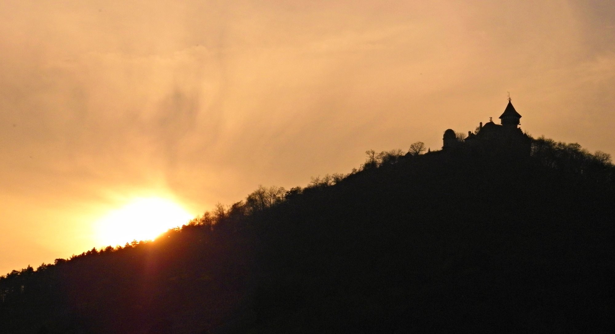 Západ slunce nad Mostem