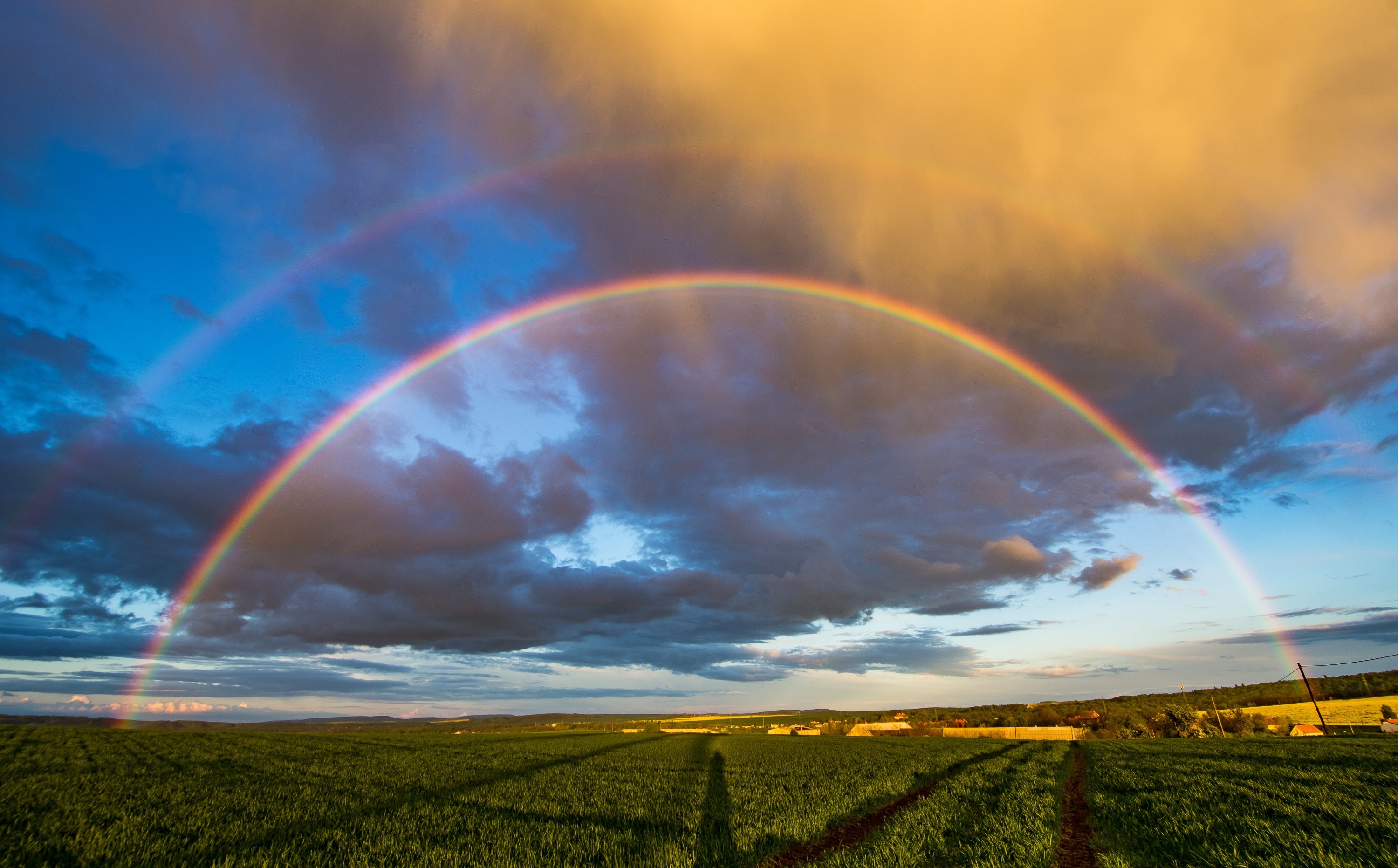 Večerní duha na Podbořansku