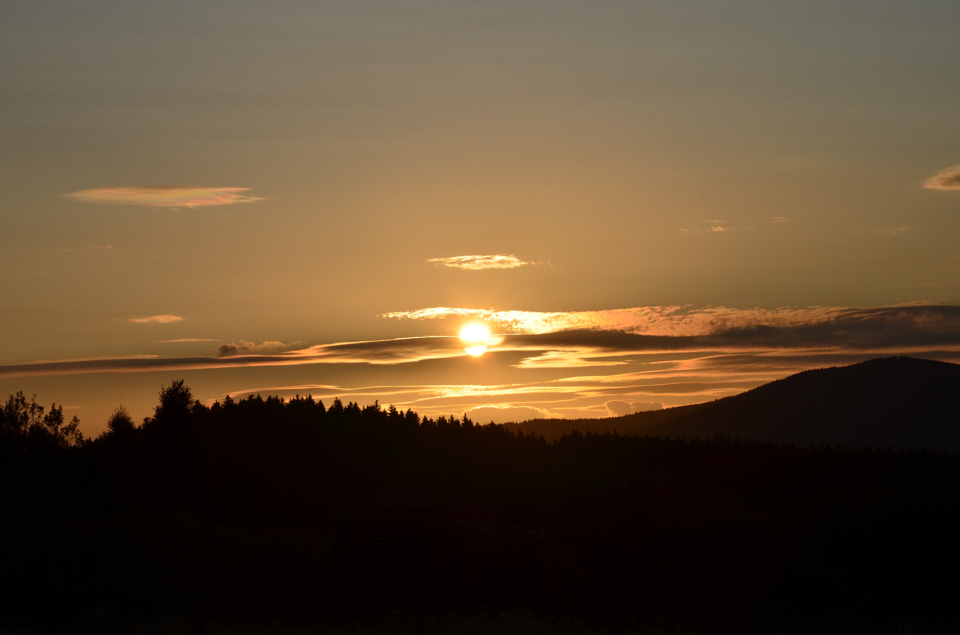 Západ slunce nad Šumavou