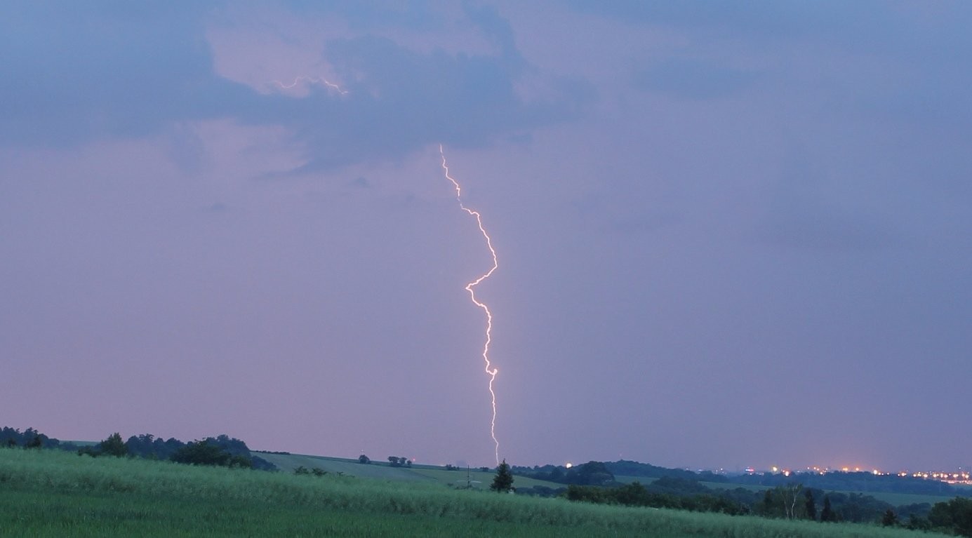 Blesk nad Ostravskem