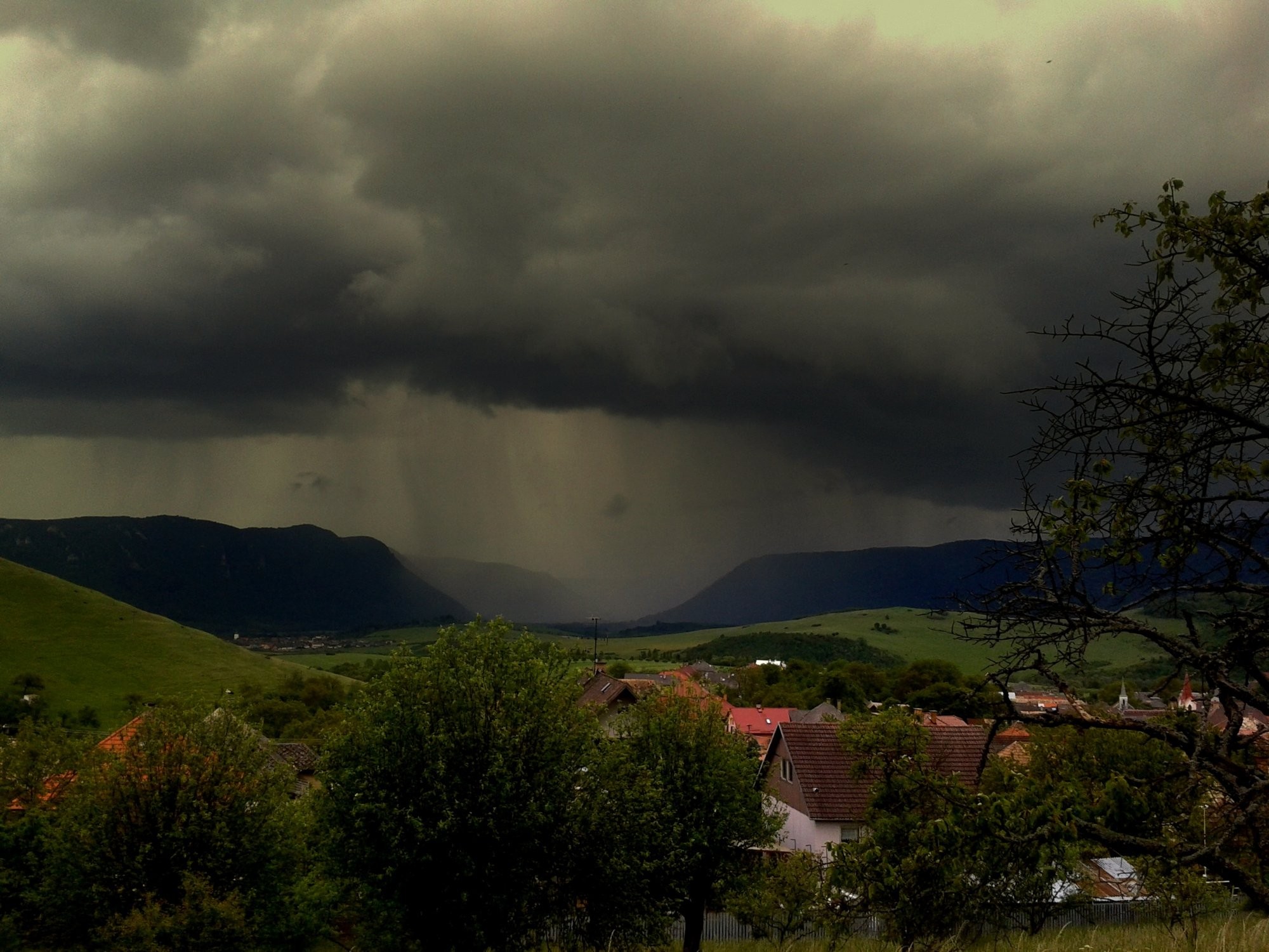 Búrka nad Gombasekom - Silicou