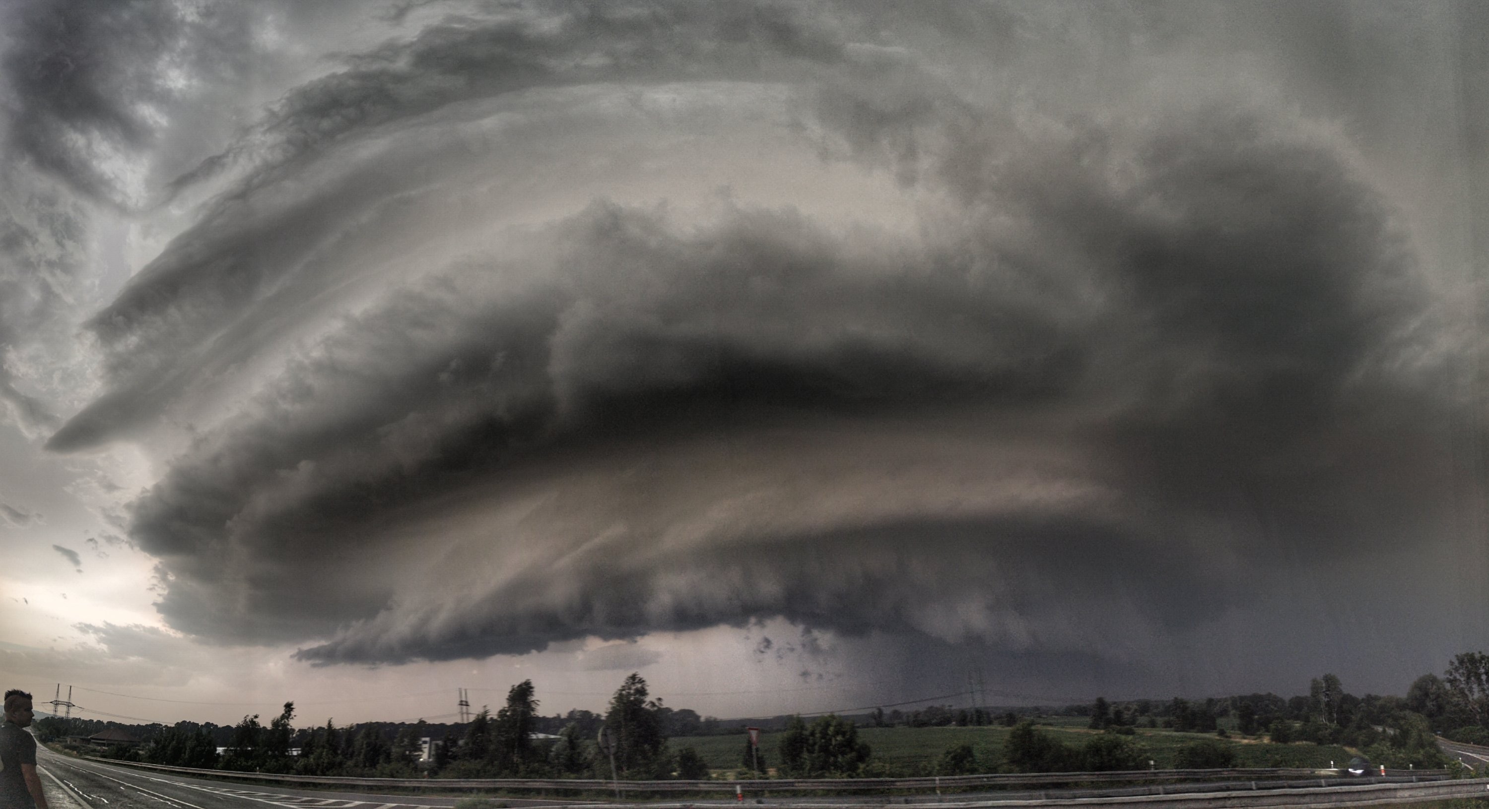 Tornádická supercela na Hodonínsku