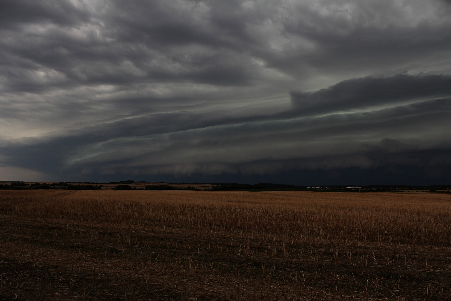 Shlef cloud ve středních Čechách