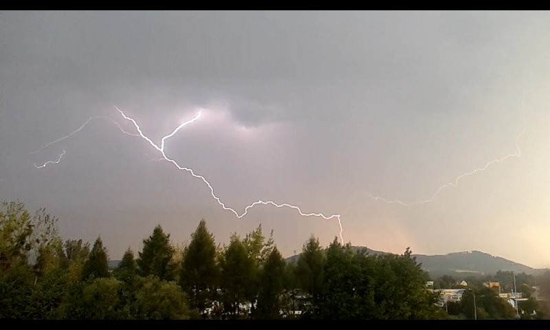 Blesk směr na Palkovice