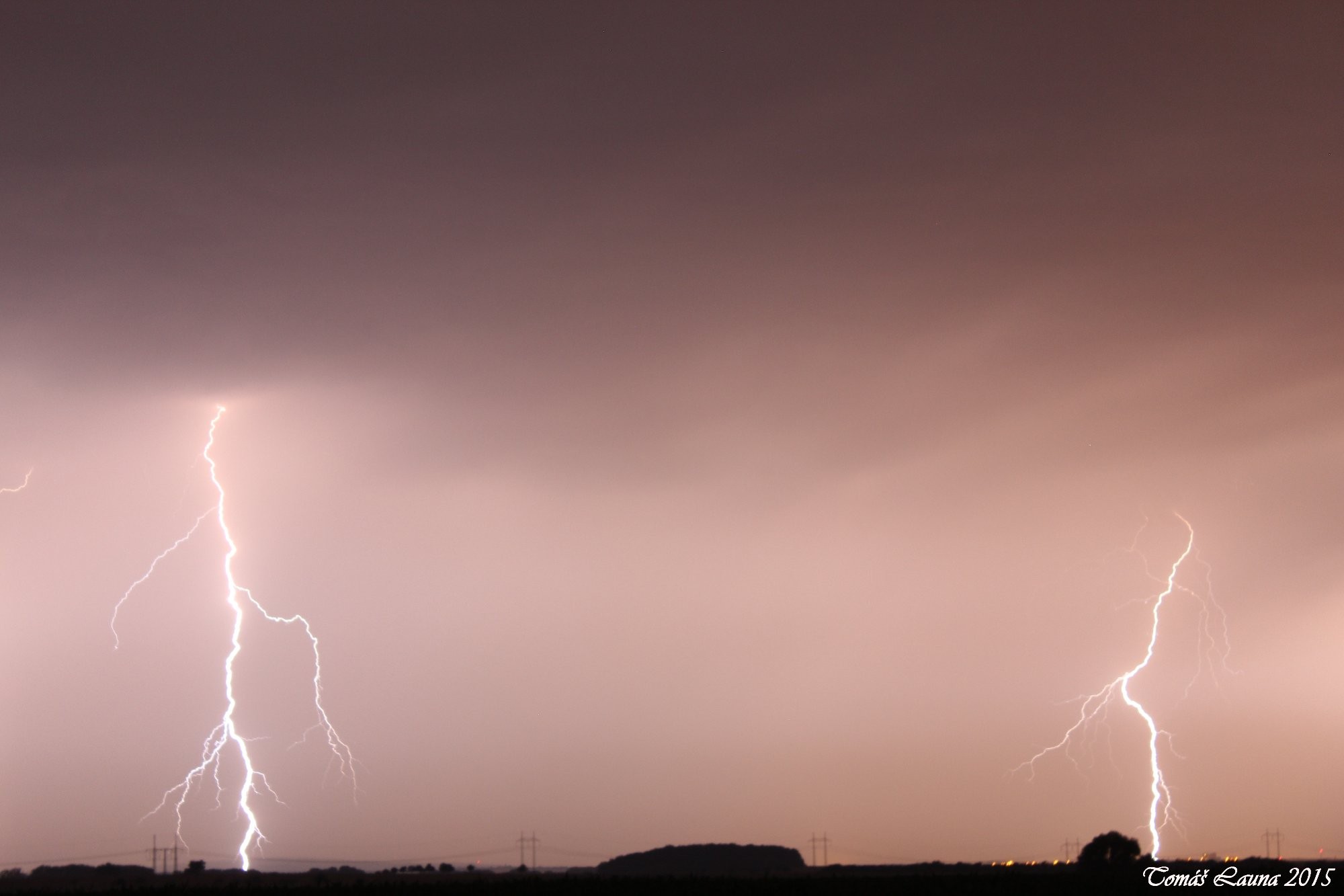Blesky u Hrochova Týnce