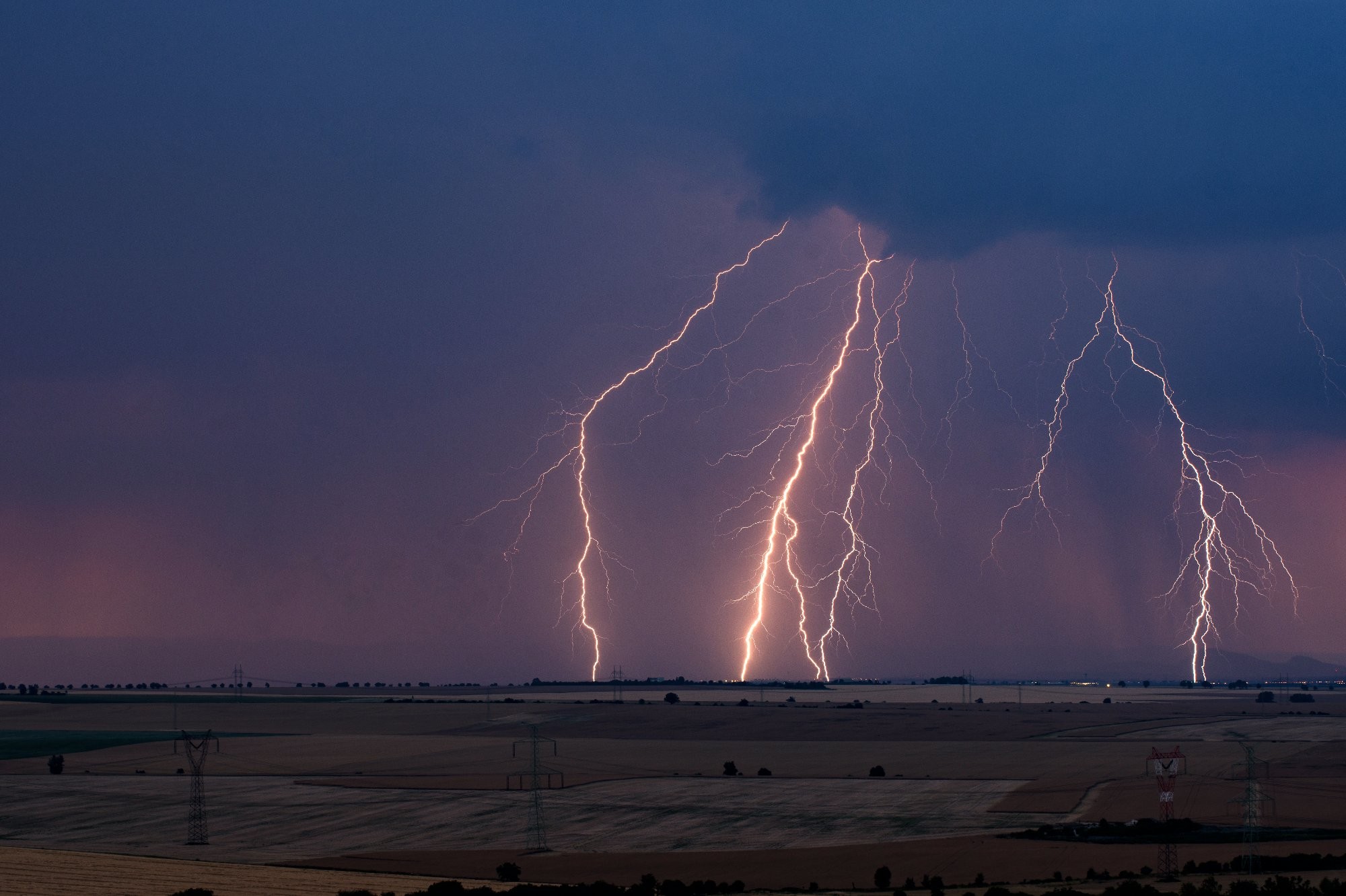 Bouřka pod Krušnými horami