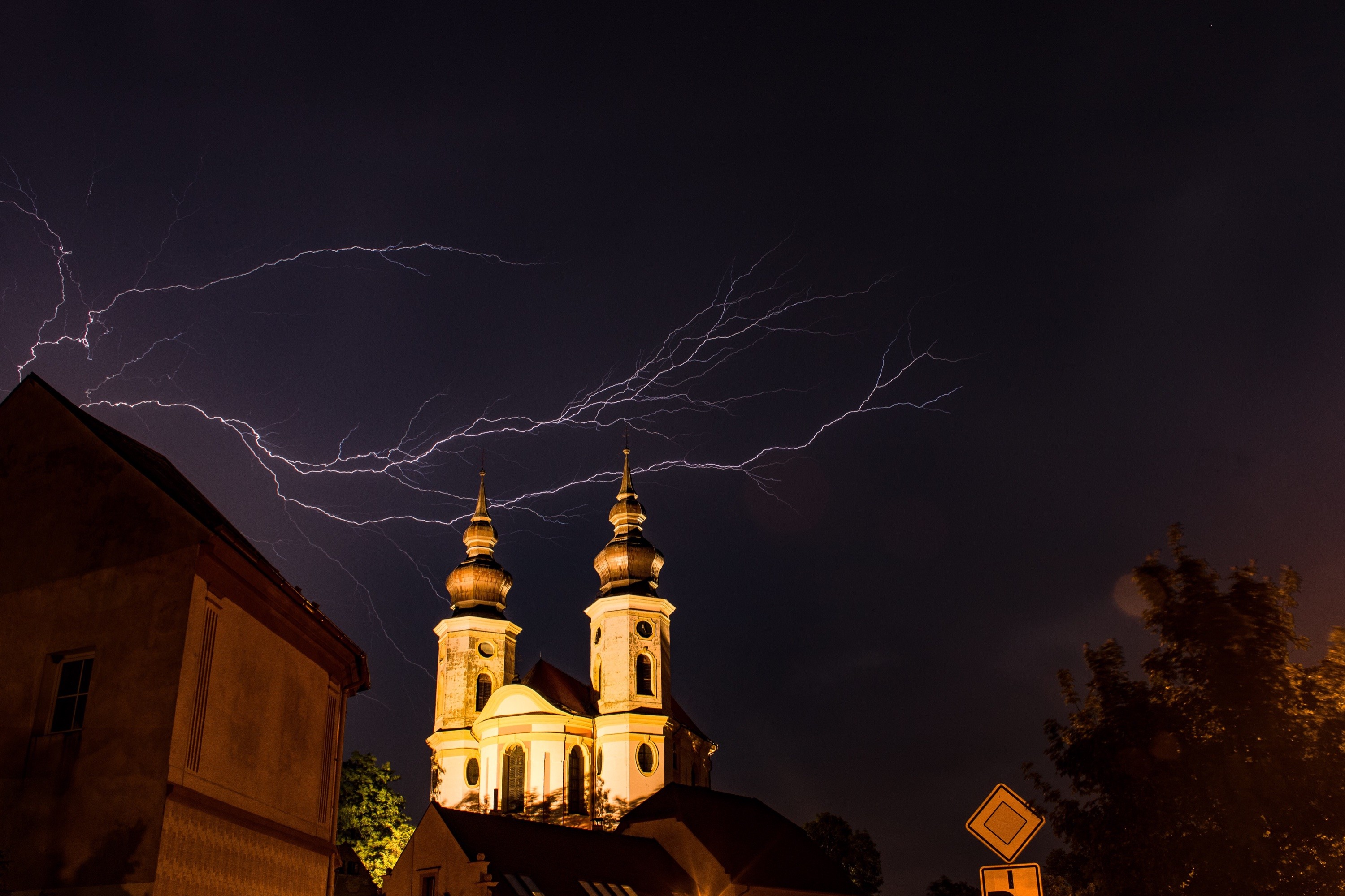 Blesky nad Březnem u Chomutova 