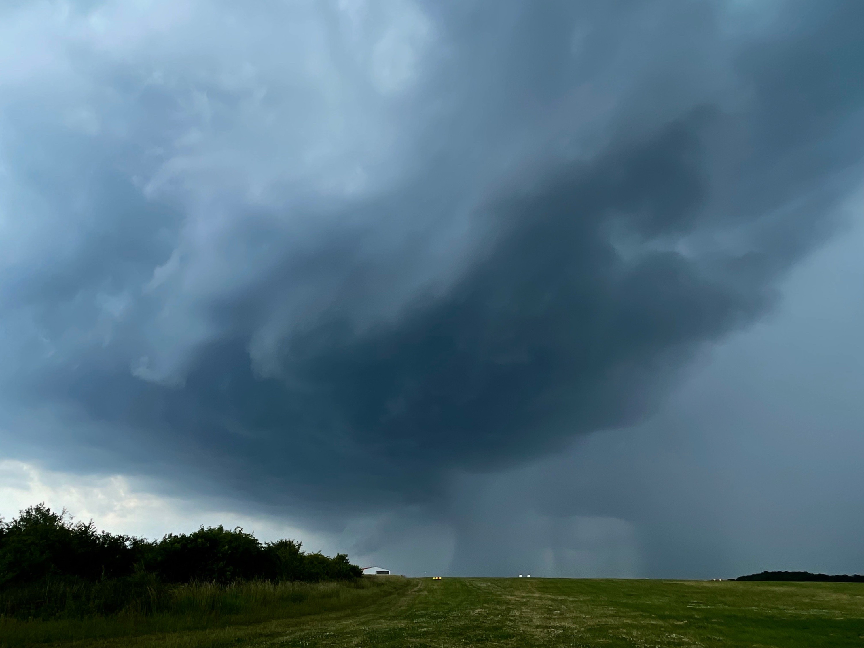 Supercela na Berounsku 