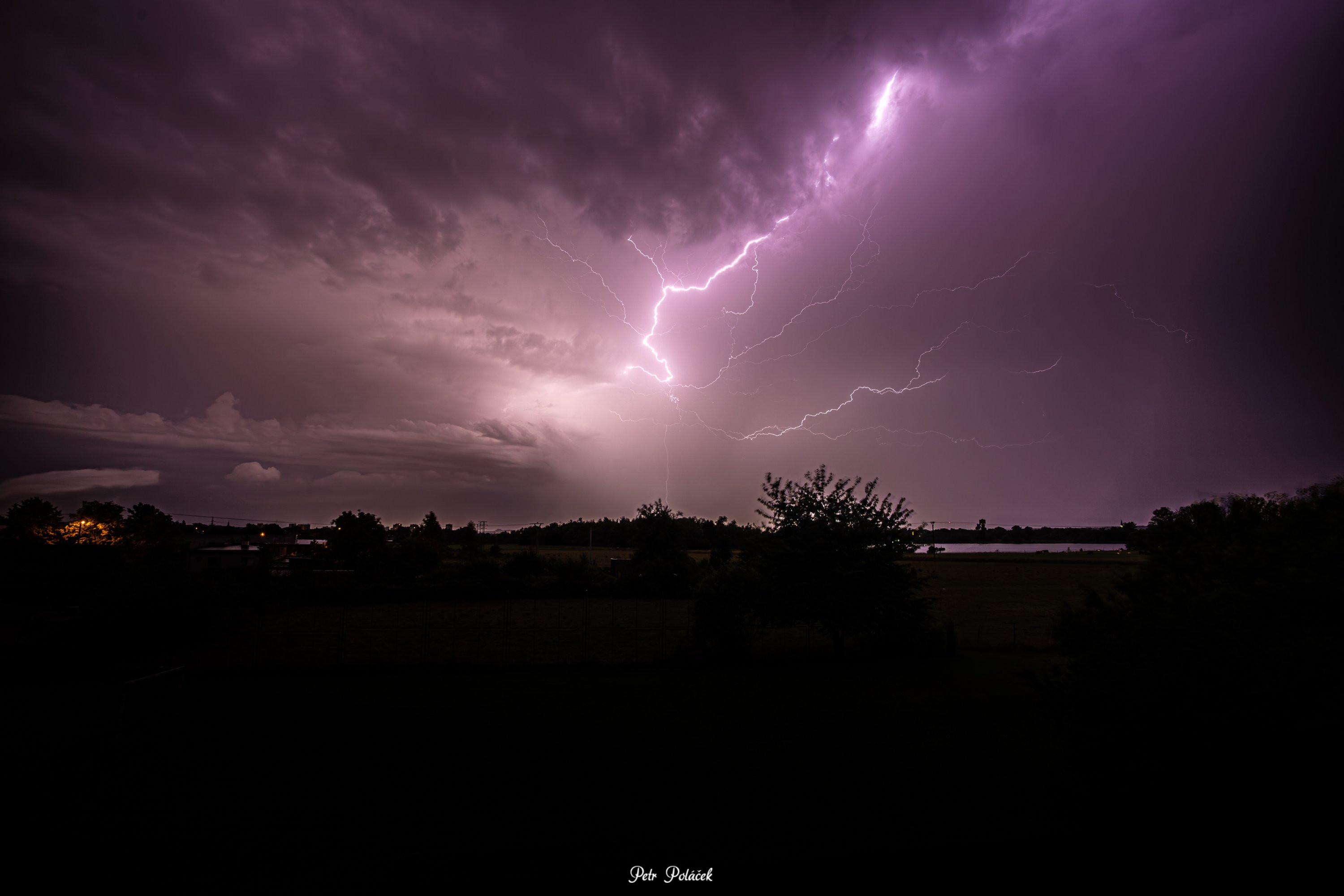 Blesk u Kališova jezera