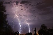 Když nad Znojmem lítají blesky