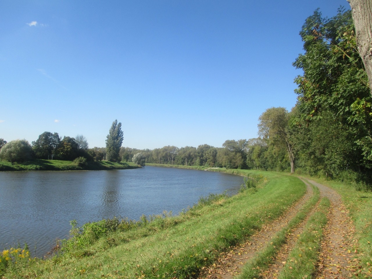 Začínající podzim v Polabí