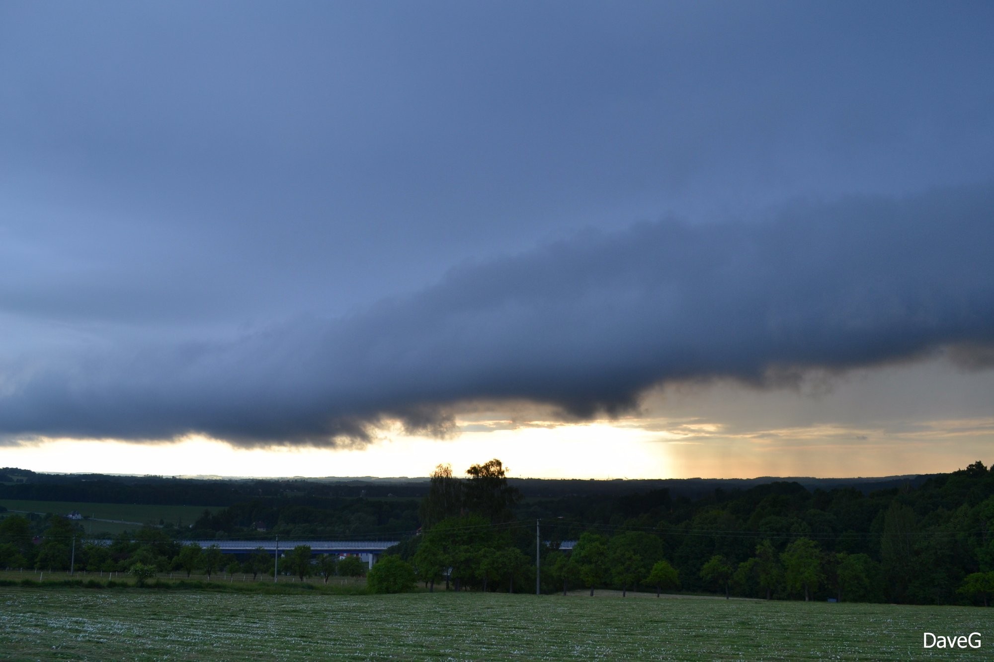 Shelf cloud 