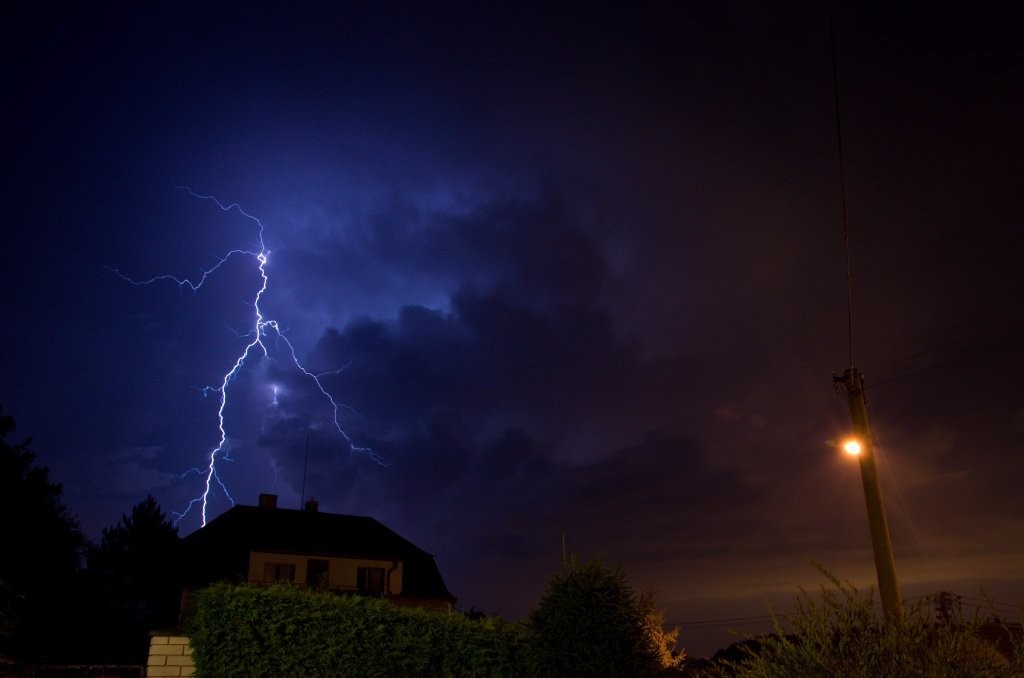 Blesk nad Brandýskem u Kladna