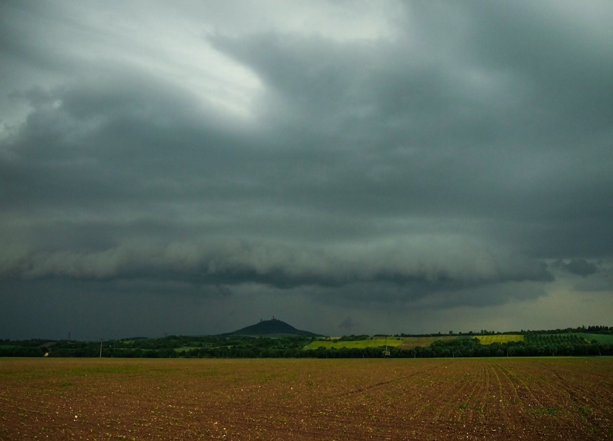Temná historie bouře