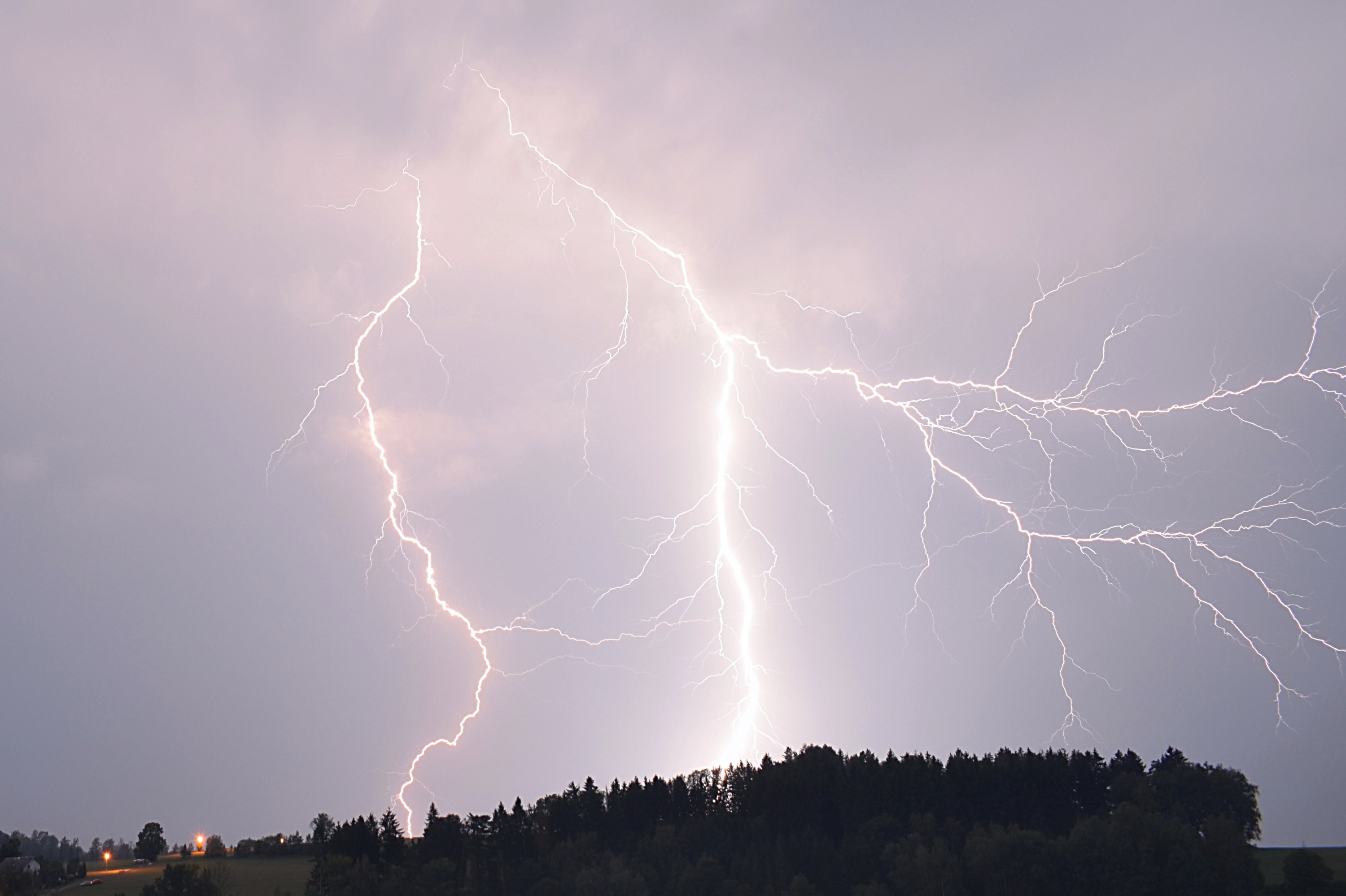 Ranní bouřka na Semilsku