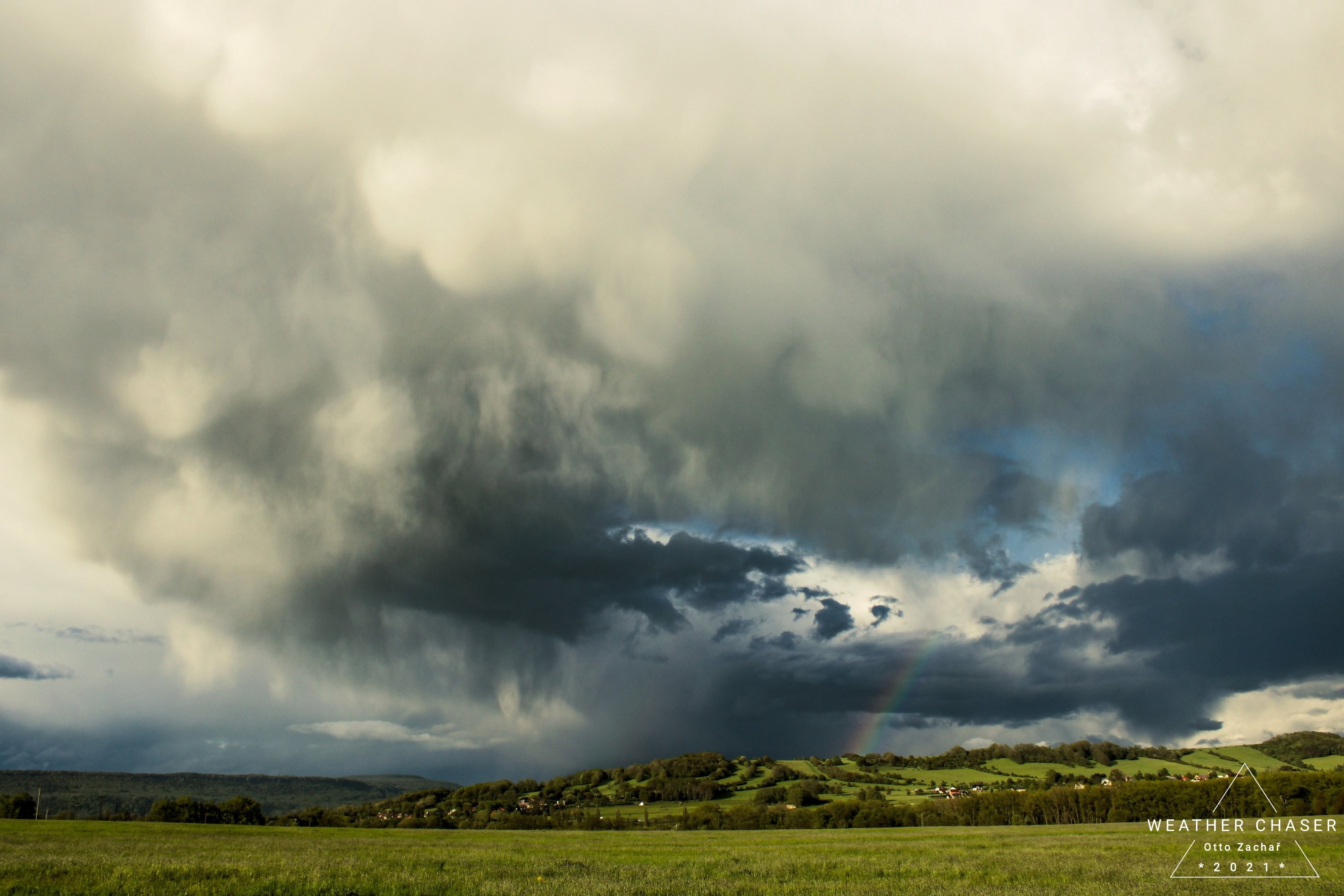 Mamma s virgou a duhou
