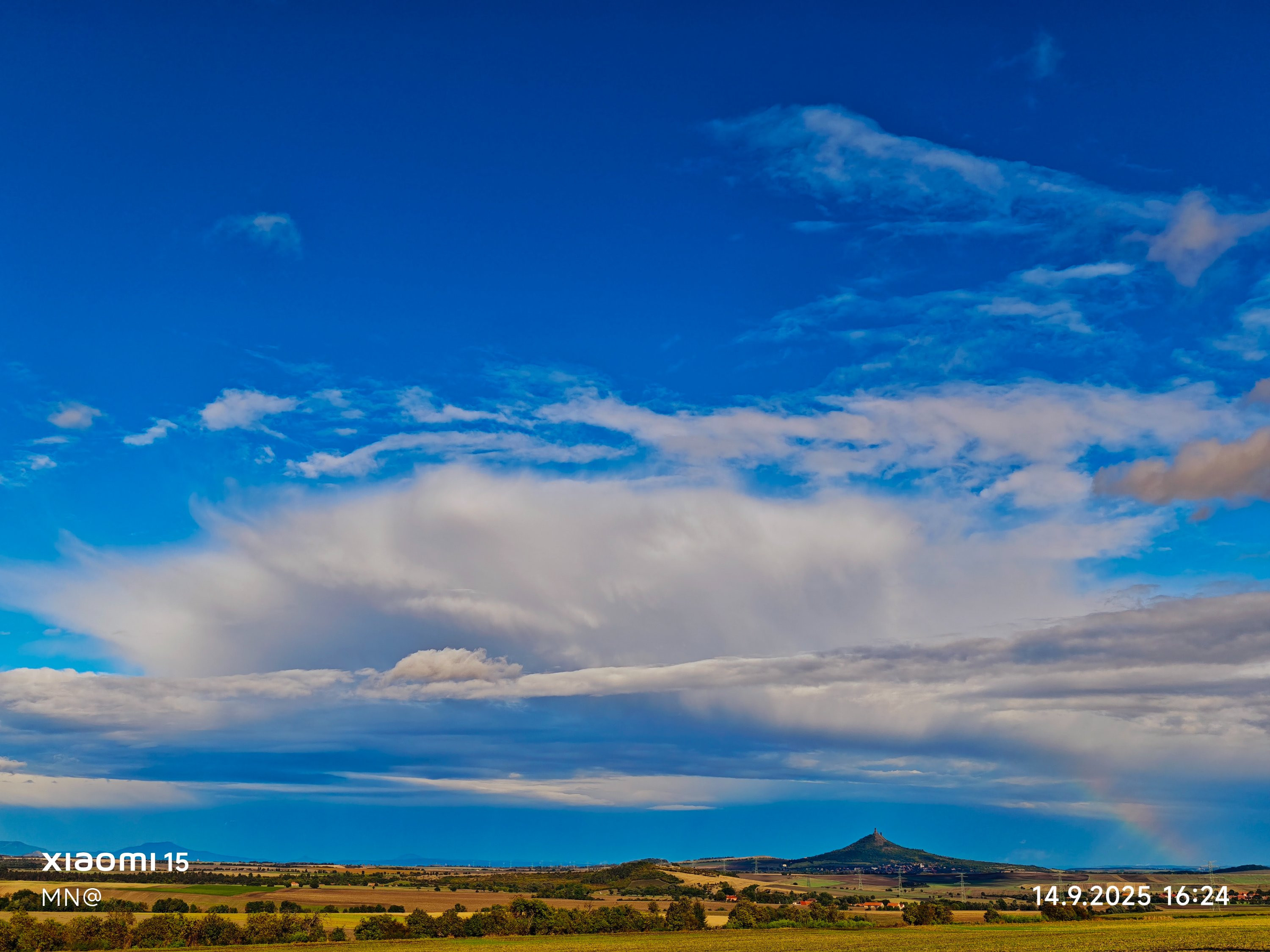 Bouřka na Hazemburkem