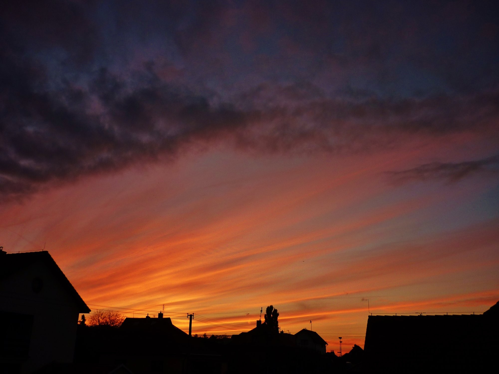 Západ slunce v Neratovicích