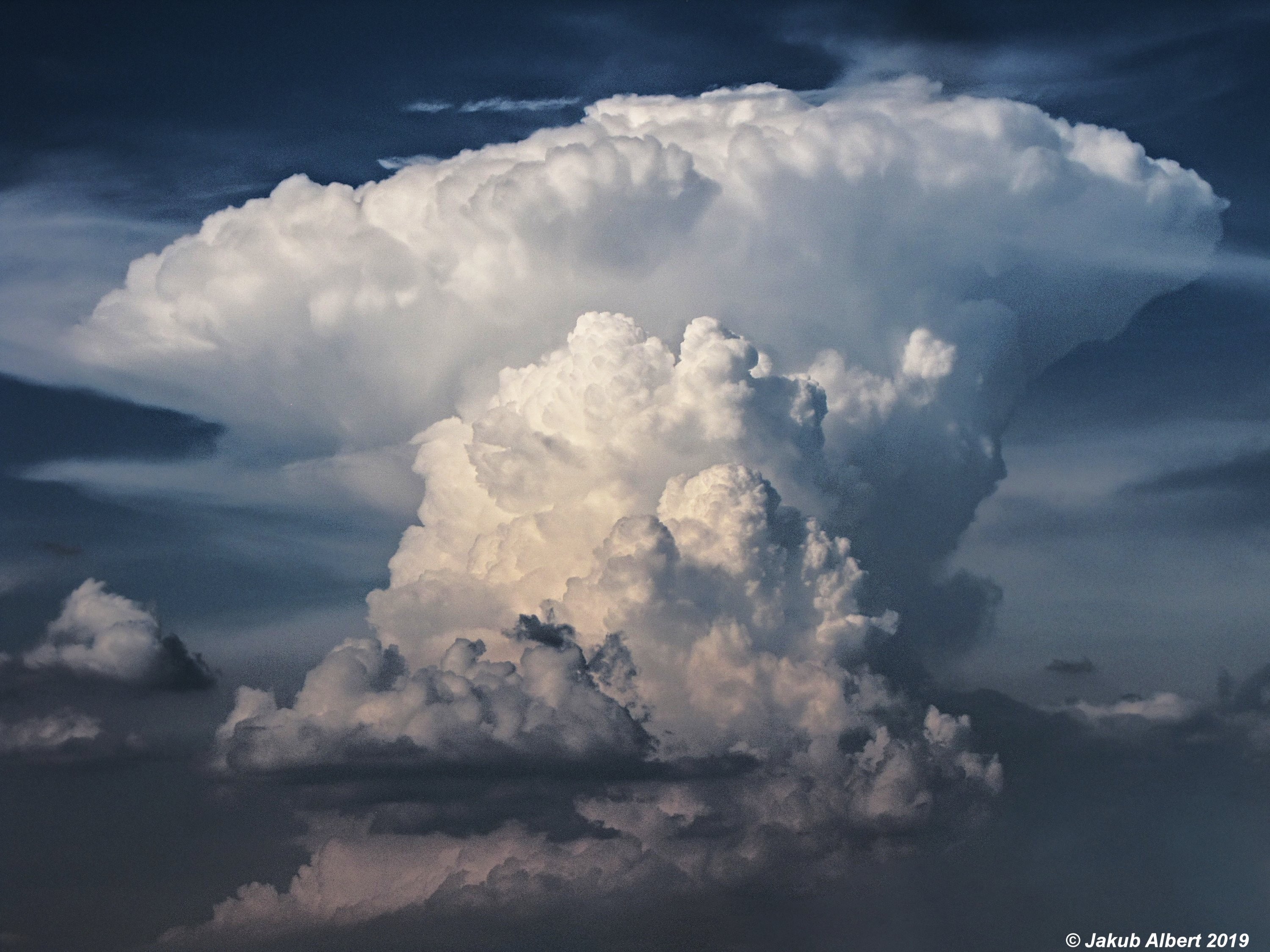 Cumulonimbus nad Prahou