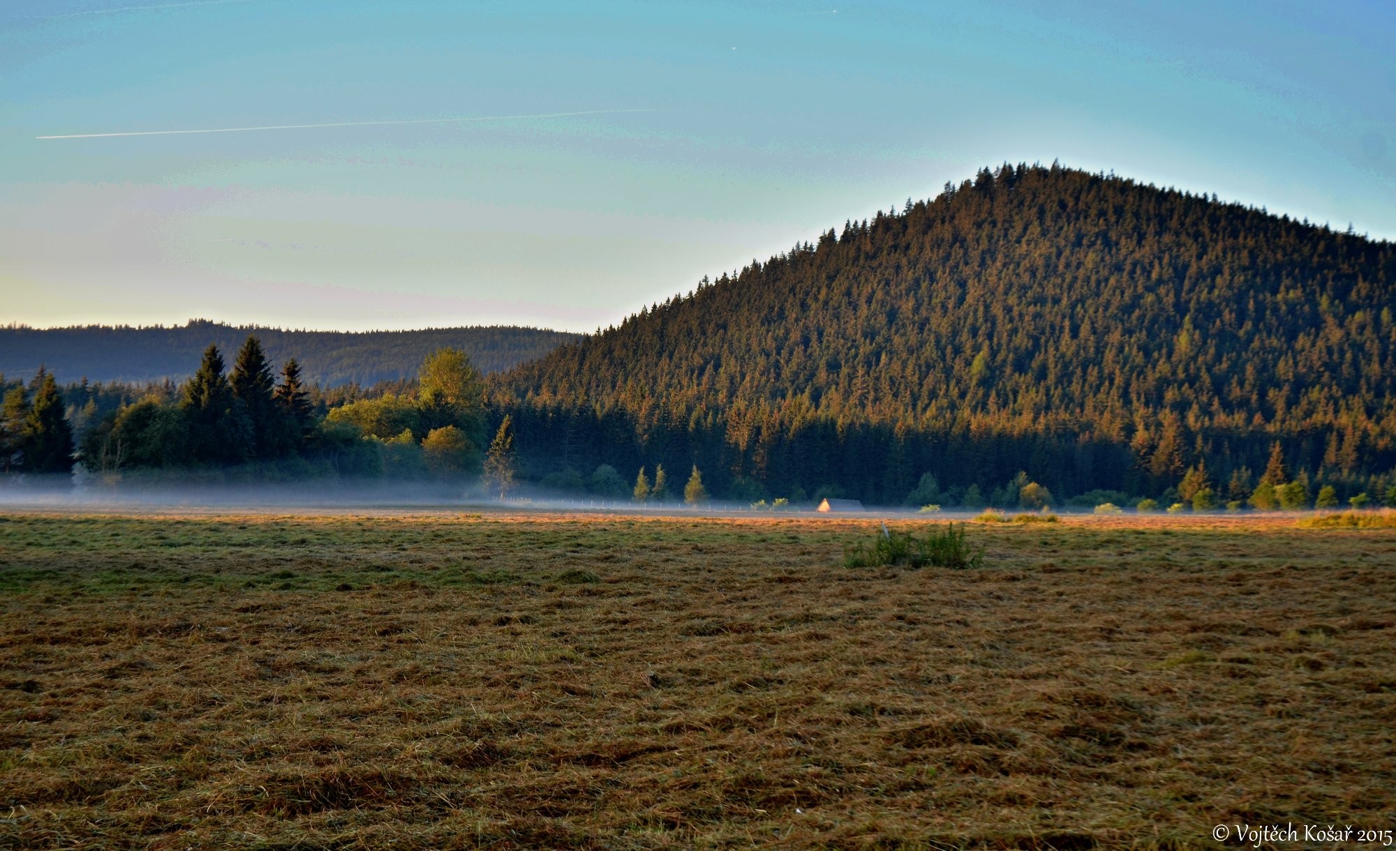 Ranní pohled na Šumavské louky