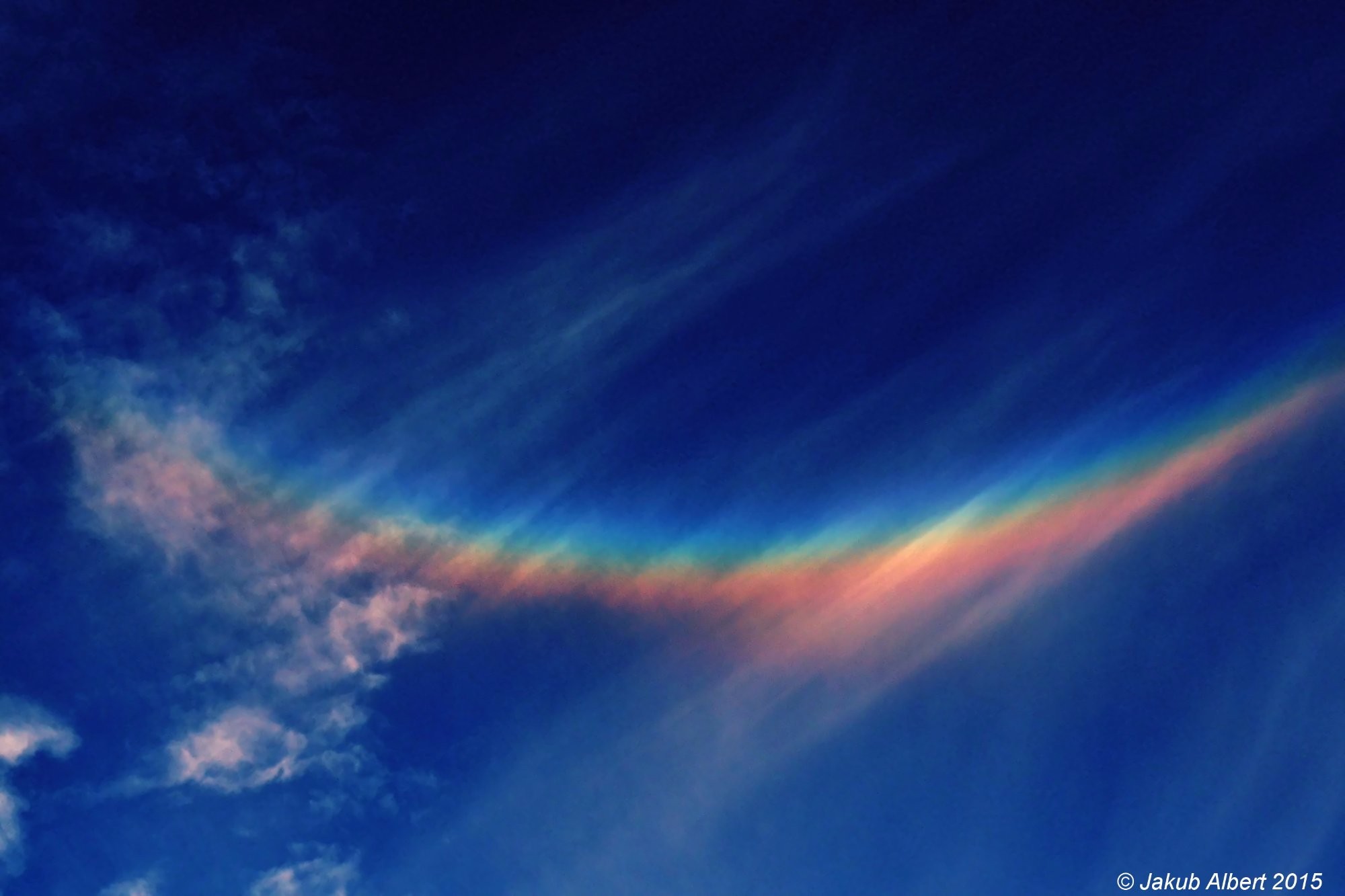 Cirkumzenitální oblouk