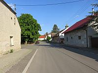 Třibřichy