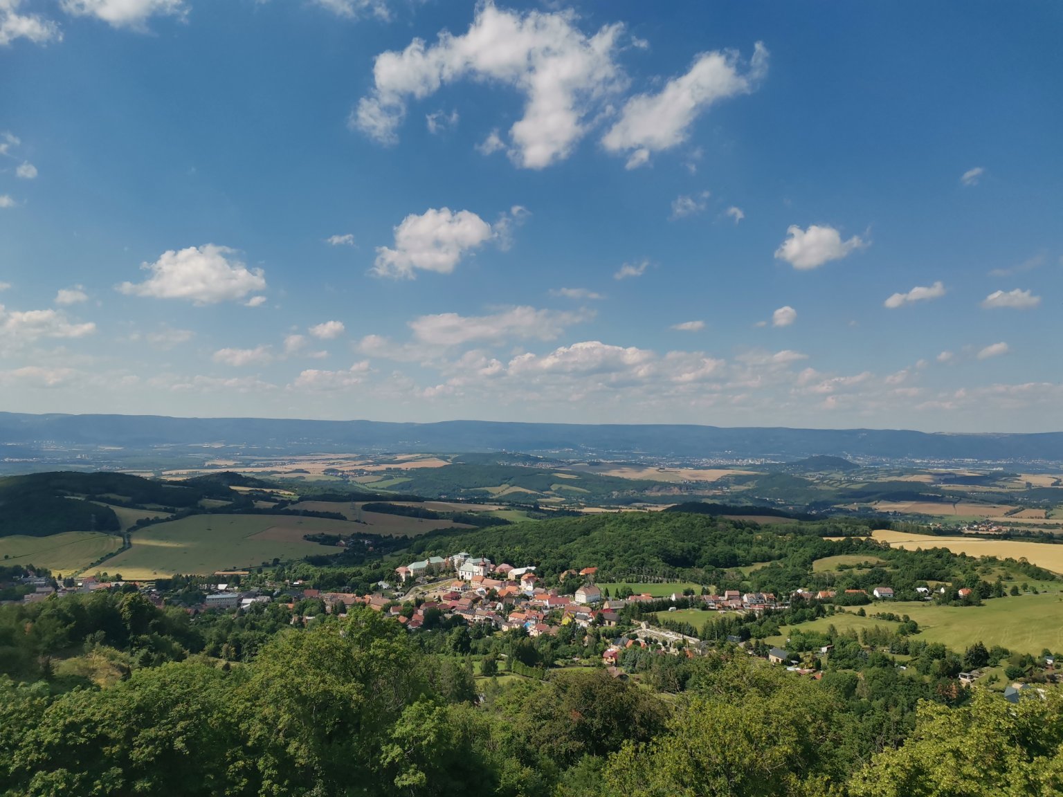 Kostomlaty pod Milešovkou