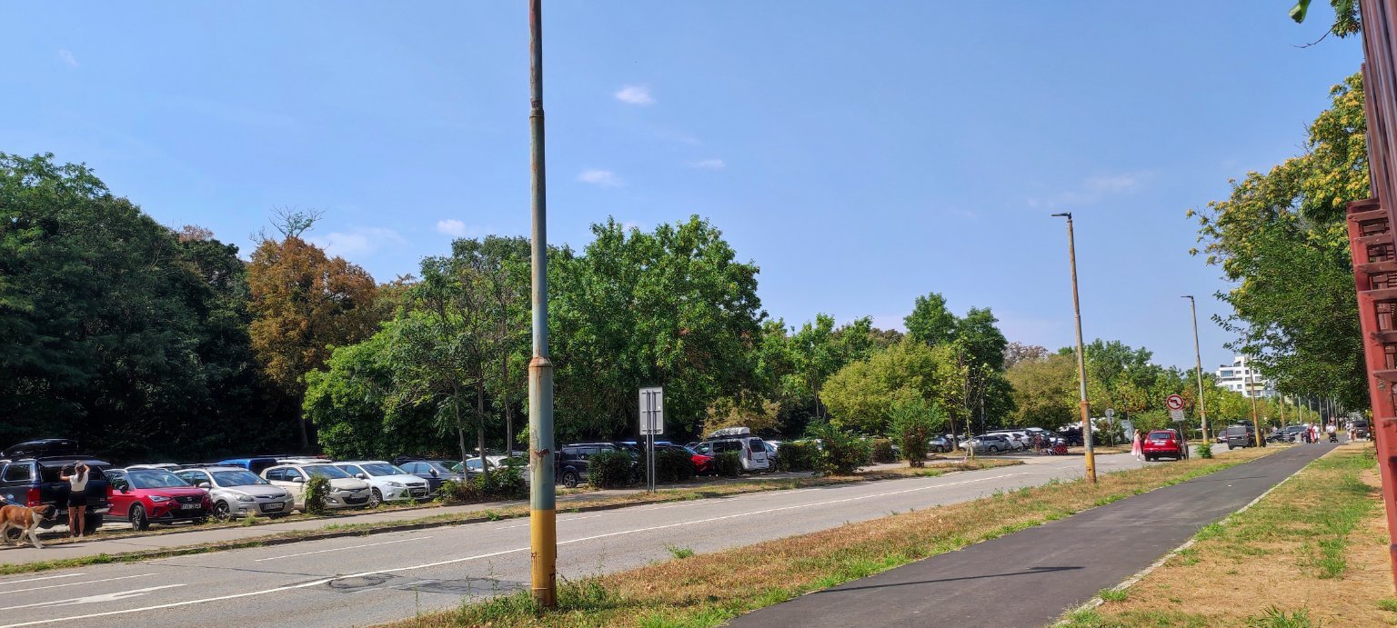 Háje-Petržalka-Bratislava-Starohájska